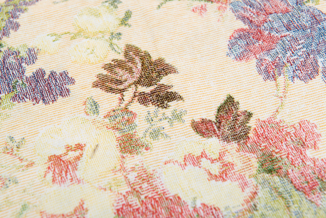 Telo Arredo Copritutto Fantasia di Fiori in Cotone - Perfetto come Copriletto o Copridivano